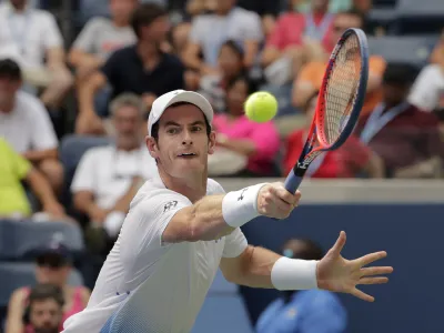 Andy Murray tudi po zamenjavi kolka še vedno igra tenis na najvišji ravni. F AP