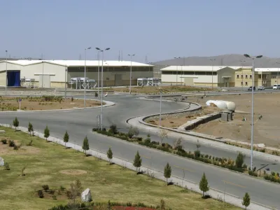 The Natanz uranium enrichment facility is pictured, 250 km (155 miles) south of Tehran, in this March 30, 2005 file photo. Iran said on Tuesday it had invited some envoys accredited to the U.N. nuclear watchdog to visit some of its nuclear facilities this month, shortly before a second round of talks between Tehran and major powers. The International Atomic Energy Agency (IAEA), the Vienna-based U.N. nuclear watchdog, regularly visits Iranian nuclear sites including a uranium enrichment plant at Natanz. REUTERS/Raheb Homavandi/Files (IRAN - Tags: ENERGY POLITICS)