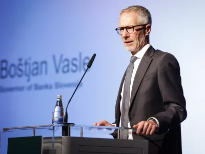 Ljubljana, Cankarjev dom.Mednarodna konferenca z naslovom 30 let neodvisnosti Banke Slovenije: Prehojena pot in sodobni izzivi.Zakljucek konference.Guverner Banke Slovenije Bostjan Vasle.