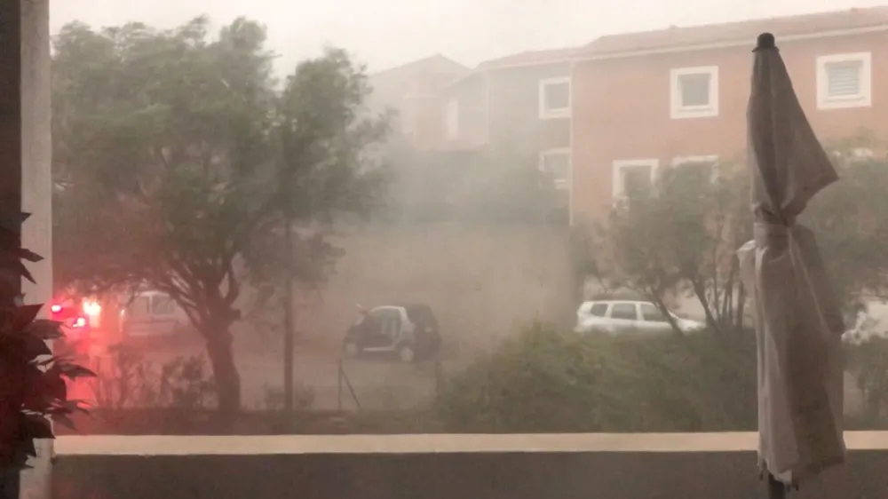 Heavy rain and winds lash the Mediterranean island of Corsica during a deadly storm in Calvi, France, August 18 2022. Twitter @Valou3175 via REUTERS ATTENTION EDITORS - THIS IMAGE HAS BEEN SUPPLIED BY A THIRD PARTY. NO RESALES. NO ARCHIVES. MANDATORY CREDIT