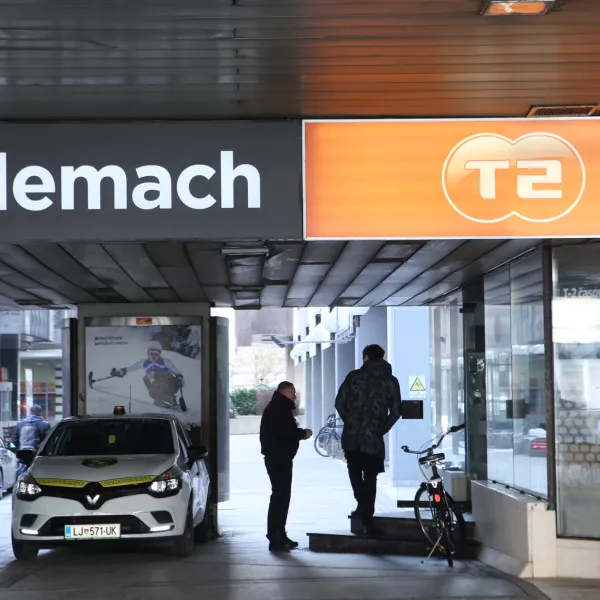 ﻿- 13.03.2018 – mobilni operater Telemach in T2 – poslovalnica v Ljubljani //FOTO: Tomaž Skale