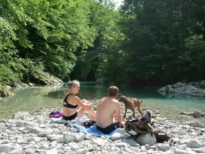 Reka Nadiža, Napoleonov most, kopanje / Foto: Nataša Bucik Ozebek