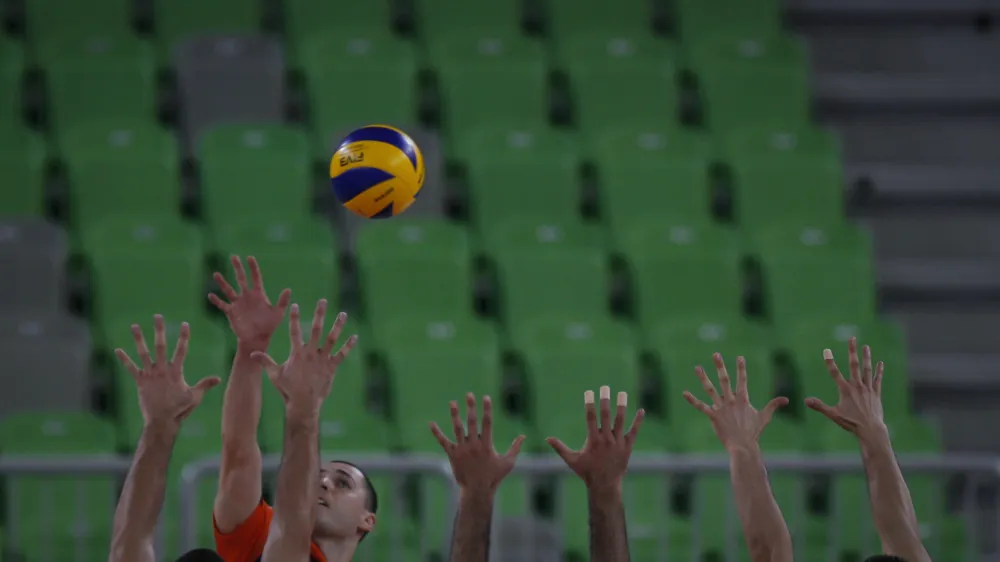 simbolična fotografija - port- odbojka - ACH Volley - Marek Union Dupnica, liga prvakov, skupina A, 2. krog:- Odbojkarji ACH Volleyja so s 3:0 premagali bolgarskega prvaka Marek Union Dupnico//FOTO: Luka Cjuha