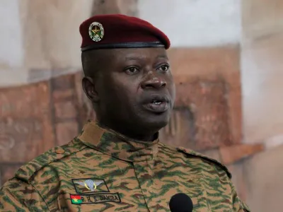  Burkina Faso military leader, Lieutenant Colonel Paul-Henri Damiba speaks during a news conference with Ivory Coast's President Alassane Ouattara at the presidential palace in Abidjan, Ivory Coast, September 5, 2022. REUTERS/Luc Gnago