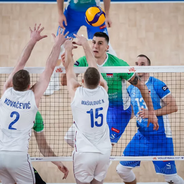 Ljubljana, Arena Stozice.Tekma med Slovenijo in Srbijo v okviru odbojkarske lige narodov.