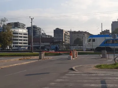 Tivolska cesta, železnica, nadvoz, vlak, železnica