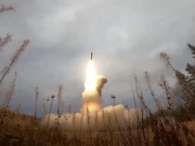 A still image from video, released by the Russian Defence Ministry, shows what it said to be Russia's Yars intercontinental ballistic missile launched during exercises held by the country's strategic nuclear forces at the Plesetsk Cosmodrome, Russia, in this image taken from handout footage released October 26, 2022. Russian Defence Ministry/Handout via REUTERS ATTENTION EDITORS - THIS IMAGE WAS PROVIDED BY A THIRD PARTY. NO RESALES. NO ARCHIVES. MANDATORY CREDIT.   TPX IMAGES OF THE DAY