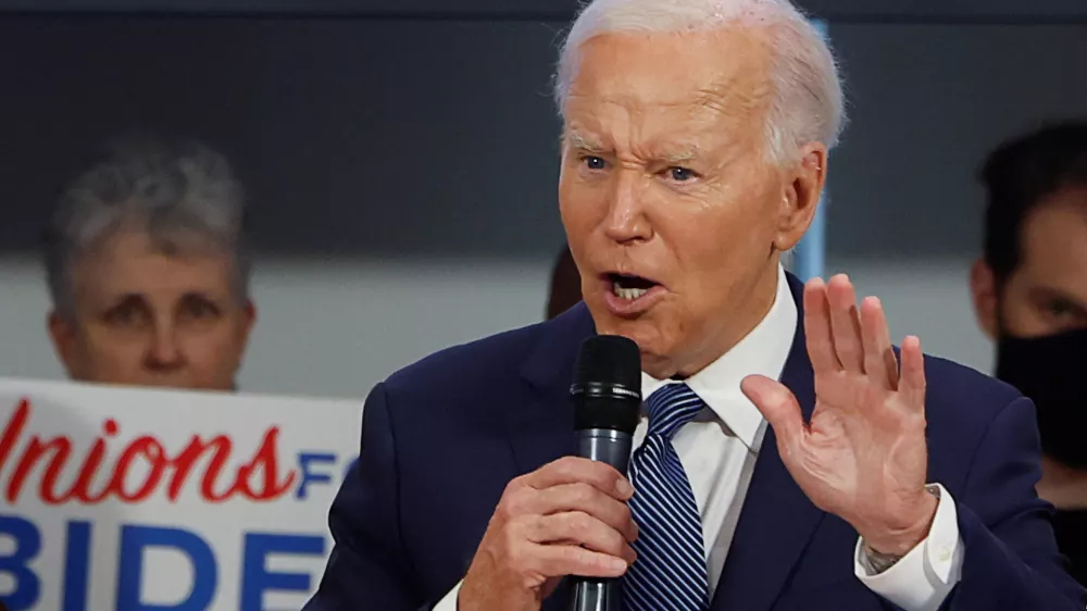 U.S. President Joe Biden delivers remarks during a meeting of national union leaders at the AFL-CIO Headquarters, in Washington, U.S., July 10, 2024. REUTERS/Evelyn Hockstein