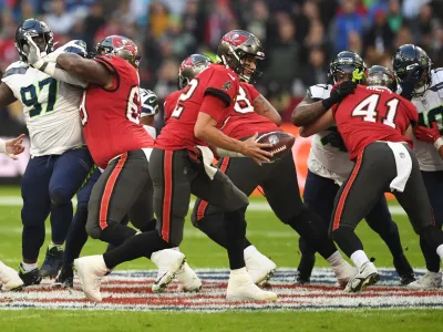 American Football - NFL - Tampa Bay Buccaneers v Seattle Seahawks - Allianz Arena, Munich, Germany - November 13, 2022 Tampa Bay Buccaneers' Tom Brady in action REUTERS/Andreas Gebert