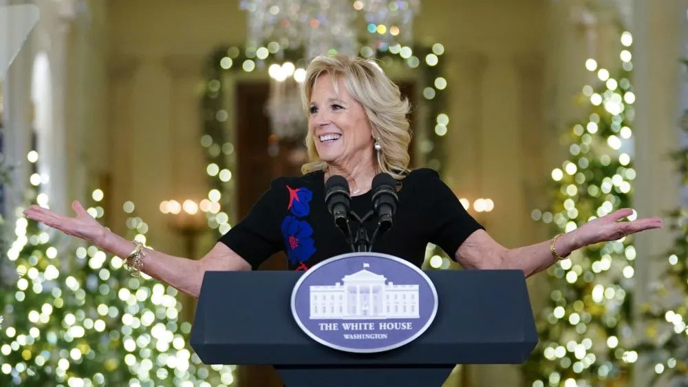 U.S. first lady Jill Biden thanks volunteers from across the country who helped decorate the White House for the holidays, at the White House in Washington, U.S., November 28, 2022. REUTERS/Kevin Lamarque