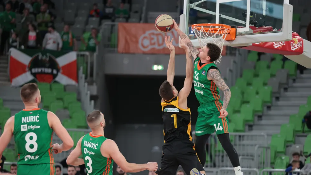 Josh Adams, Cedevita Olimpija