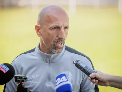 Celje, Stadion Z'dezele.Uradni medijski termin NK Celje pred povratno tekmo 1. kroga kvalifikacij za ligo prvakov med NK Celje in FC Flora.Trener Damir Krznar.