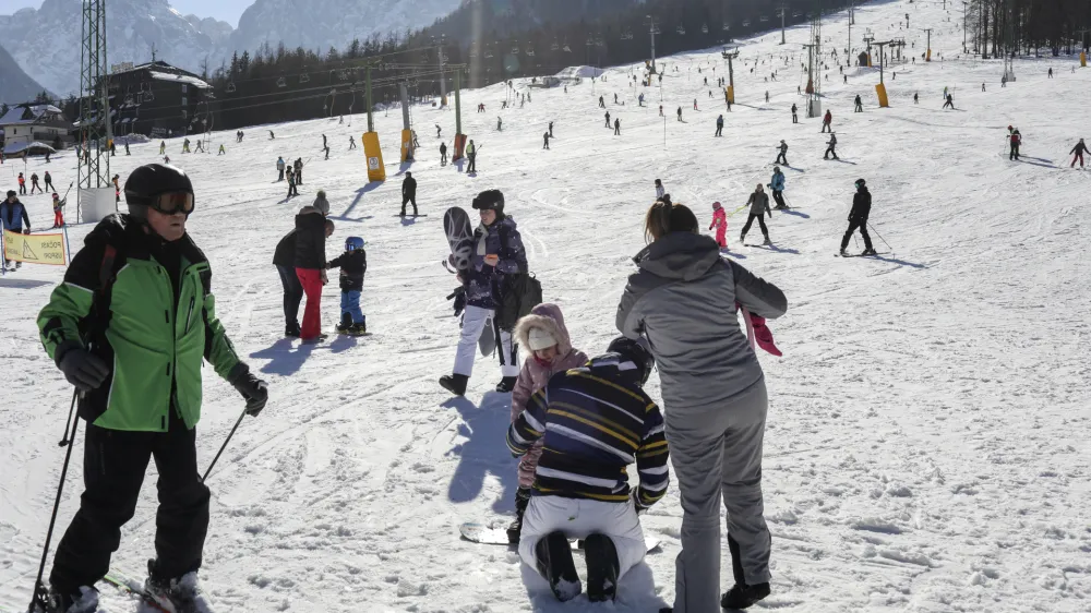 - 12.02.2023 – Smučišče RTC Žičnice Kranjska Gora – //FOTO: Jaka Gasar