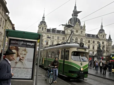 - AVSTRIJA 2010 - Gradec (Graz) - prestolnica avstrijske Štajerske//FOTO: Jaka AdamičOPOMBA: ZA OBJAVO V PRILOGI – DNEVNIKOV OBJEKTIV - REPORTAŽA