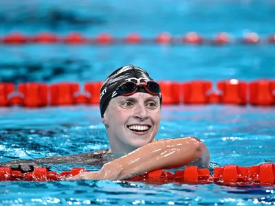 Francija, Pariz.Poletne olimpijske igre 2024 v Parizu.Plavanje, 1500 metrov, prosto, zenske.Americanka Katie Ledecky.