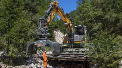 Skoraj točno po enem letu je narava konec julija ponovno udarila in med drugim močno prizadela občino Črna na Koroškem, kjer so bile posledice lanskih poplav najstrahotnejše. Foto: Nik Erik Neubauer Q