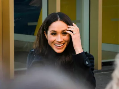 KKEXY5 Prince Harry and Meghan Markle, have made their first, official joint engagement in Nottingham.