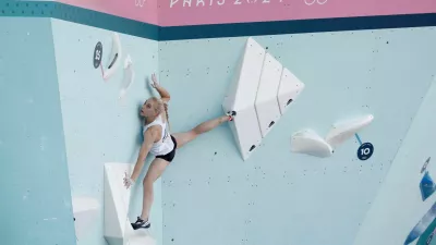 Paris 2024 Olympics - Climbing - Women's Boulder & Lead, Semi Boulder - Le Bourget Sport Climbing Venue, Le Bourget, France - August 06, 2024. Janja Garnbret of Slovenia in action. REUTERS/Benoit Tessier   TPX IMAGES OF THE DAY