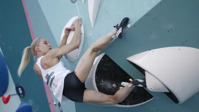 Paris 2024 Olympics - Climbing - Women's Boulder & Lead, Final Boulder - Le Bourget Sport Climbing Venue, Le Bourget, France - August 10, 2024. Janja Garnbret of Slovenia in action. REUTERS/Benoit Tessier