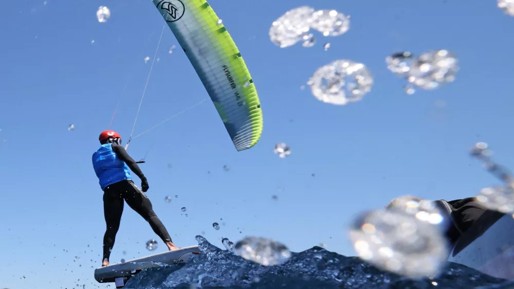 Paris 2024 Olympics - Sailing - Men's Kite Final - Marseille Marina, Marseille, France - August 09, 2024. Maximilian Maeder of Singapore before the race. REUTERS/Andrew Boyers