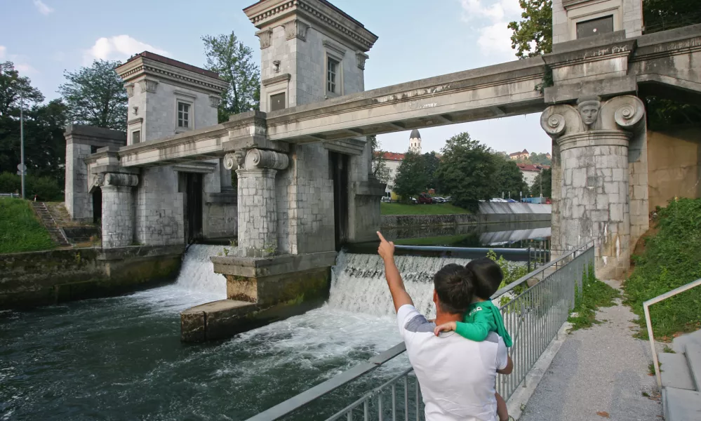 Reka Ljubljanica, zaporniceFoto: Toma? Sakle / Foto: Toma? Skale