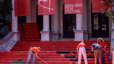 14.08.2024., Sarajevo, Bosna i Hercegovina - Posljednje pripreme za 30. Sarajevo Film Festival su u tijeku, a postavljen je i crveni tepih. Photo: Armin Durgut/PIXSELL