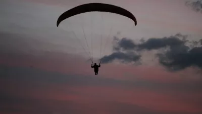 Jadralni padalec v Šmartnem pod Šmarno goro