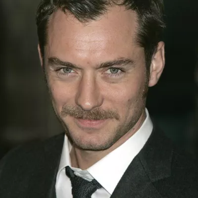 FILE -- This is a Monday, Nov. 24, 2008, file photo of British actor seen arriving at the Royal Opera House in London.  Jude Law's spokeswoman says the actor is to become a father for the fourth time. The identity of the mother has not been revealed. Publicist Sara Keene says that "following a relationship last year, Jude Law has been advised by the birth mother that he is to be the father of a child due in the autumn." She says Law is no longer in a relationship with the woman, but "intends to be a fully supportive part of the child's life."  (AP Photo/Akira Suemori/file)