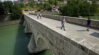 Viegrad - reka Drina - Na Drini Čuprija - most čez Drino- BOSNA (BIH) 2014 - //FOTO: Toma Skale