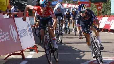 La Vuelta 2024 - 79th Edition - 4th stage - Plasencia > Pico Villuercas 170,5 km - 20/08/2024 - VAN EETVELT Lennert (LOTTO DSTNY), ROGLIC Primoz (RED BULL - BORA - HANSGROHE)