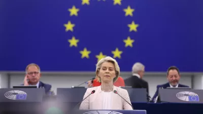 Ursula von der Leyen addresses lawmakers before a vote to choose the next President of the European Commission, at the European Parliament in Strasbourg, France, July 18, 2024. REUTERS/Johanna Geron