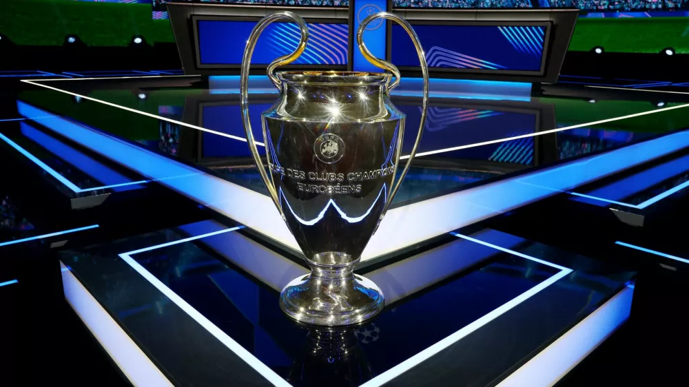 Soccer Football - Champions League - Phase Draw 2024 - Grimaldi Forum, Monaco - August 29, 2024 General view of the trophy ahead of the draw REUTERS/Manon Cruz