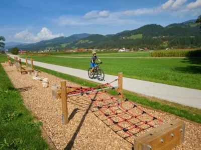 Štrekna kolesarska trasa / Foto: Tomo Jesenicnik