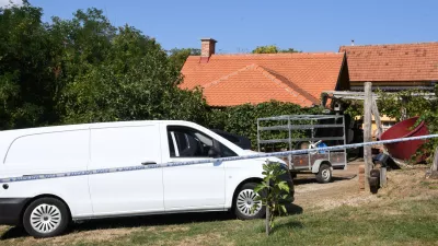 30.08.2024., Velike Ludine - Policijski ocevid nakon sto su u vikendici pronadjena tri muska tijela. Photo: Nikola Cutuk/PIXSELL