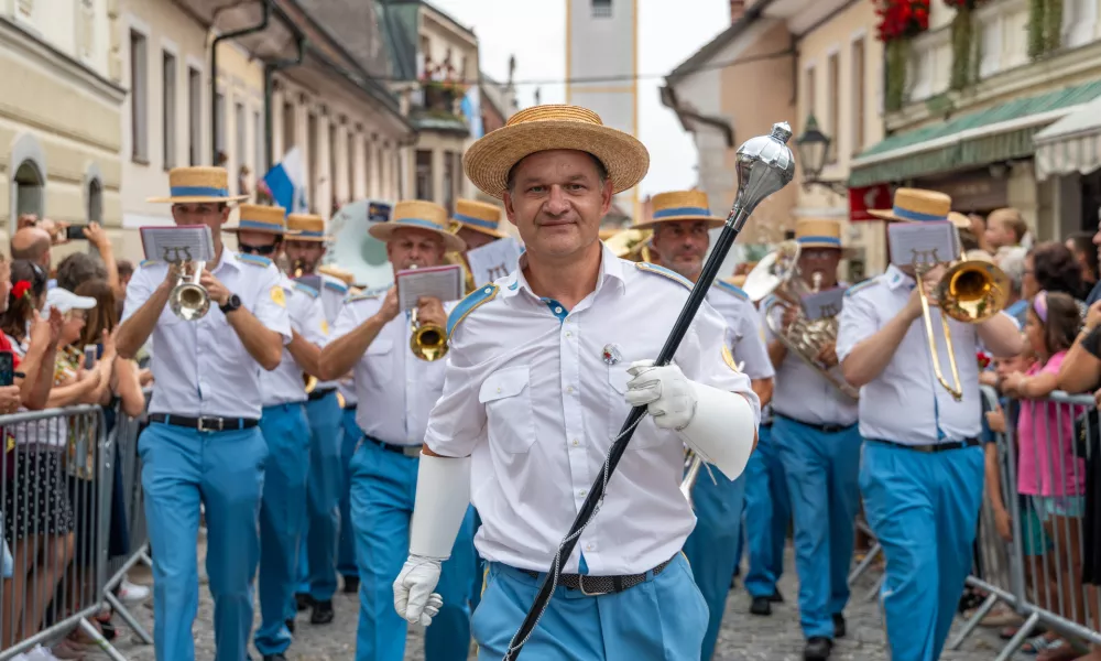 Dnevi narodnih noš v Kamniku. F Jan Uršič