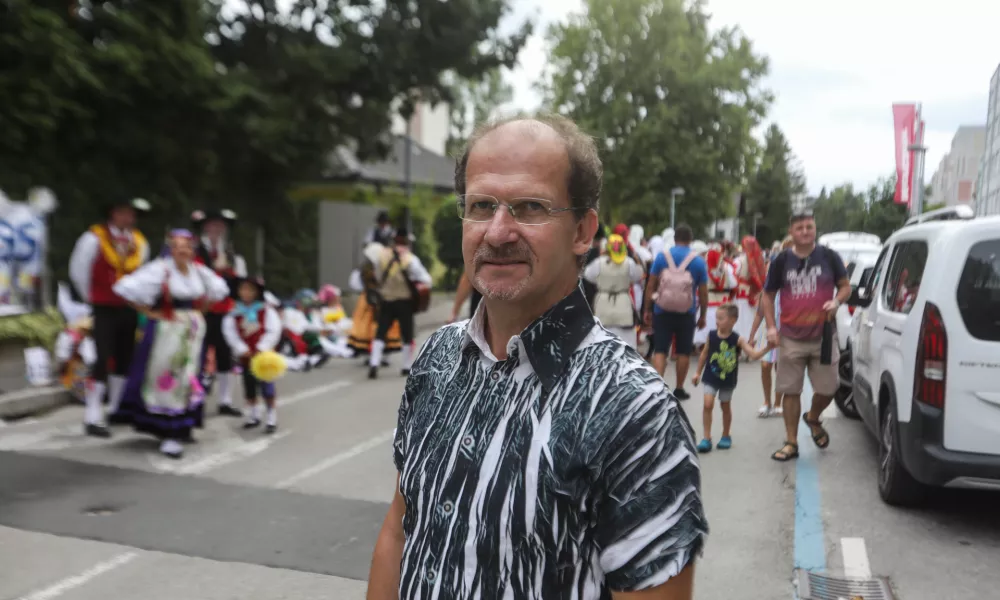 - Bojan Knific, etnolog.08.09.2024. - Tradicionalni sprevod noš v Kamniku.//FOTO: Bojan Velikonja / Foto: Bojan Velikonja