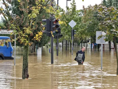 - Obilno deĹľevje, poplave, Ljubljana - ViÄŤFOTO: JAKA GASAR / NEDELJSKI