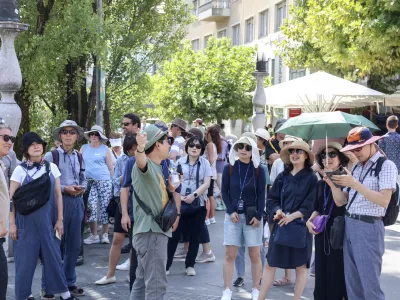 - 16.08.2024 - Turizem, turisti, vročina, Ljubljana //FOTO: Jaka Gasar