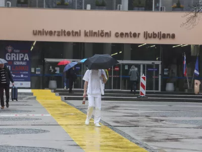 - glavna stavba UKC – Unverzitetni klinični center v Ljubljanit,- 01.03.2024 – stavka zdravnikov - začeli uveljavljati umiki soglasij zdravnikov za nadurno delo, s čimer Fides zaostruje stavko, ki poteka že sedem tednov. //FOTO: Bojan Velikonja