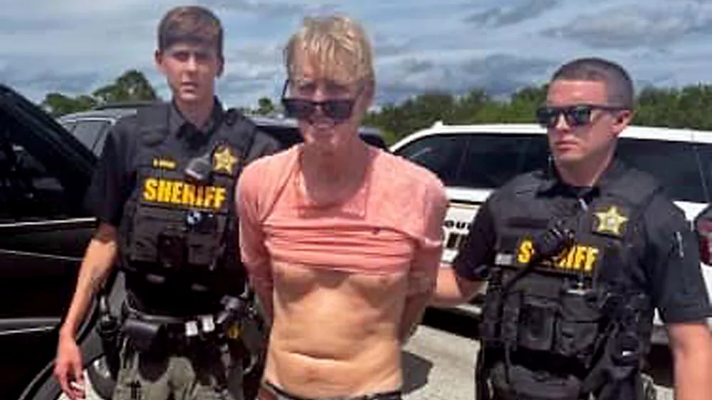 FILED - 15 September 2024, US, Martin County: A screenshot from video shows Ryan Wesley Routh, accused attempted assassin suspect of former US President Donald Trump, is apprehended by Martin County Sheriff's Office. The Martin County Sheriff's Office shared a photo Monday from a September 15, 2024 traffic stop of the moment deputies arrested suspect Routh on Sunday afternoon. Photo: -/Martin County Sheriff's Office via ZUMA Press Wire/dpa