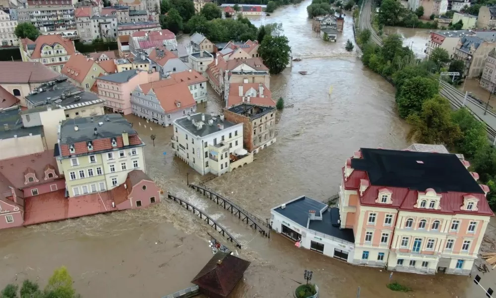 Drone footage shows a submerged bridge amid flooding in Klodzko, Lower Silesia region, Poland September 15, 2024 in this still image from social media video. Jakub Karolewicz via REUTERS THIS IMAGE HAS BEEN SUPPLIED BY A THIRD PARTY. MANDATORY CREDIT. NO RESALES. NO ARCHIVES.