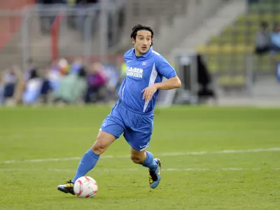 FILED - 13 February 2011, Karlsruhe: Then Karlsruhe's Serhat Akin Germany 2nd Bundesliga soccer match between Karlsruher SC and Hertha BSC at the Wildparkstadion in Karlsruhe. Photo: picture alliance / dpa