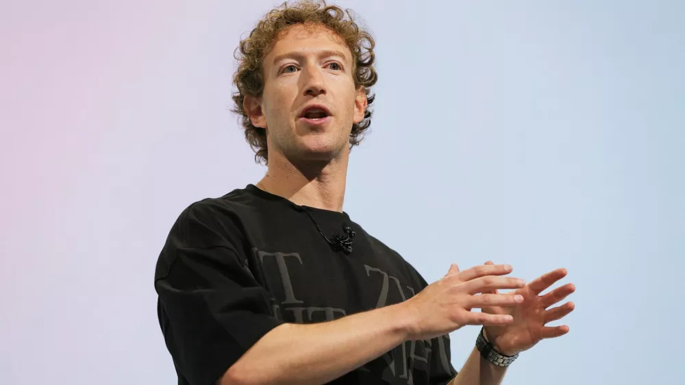 Meta CEO Mark Zuckerberg makes a keynote speech during the Meta Connect annual event, at the company's headquarters in Menlo Park, California, U.S. September 25, 2024. REUTERS/Manuel Orbegozo