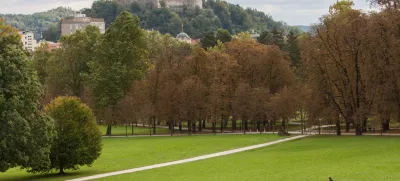 Glede na dosedanje število zbranih podpisov ni pričakovati, da bo v Ljubljani izveden referendum o krajinskem parku. Foto: Maja Marko