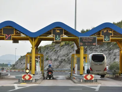 15.06.2019., Sibenik - Od ponoci, 15.lipnja pa sve do 15.rujna na snazi su nove i vece cijene autocesta pod upravljanjem HAC-a i ARZ-a. rPhoto: Hrvoje Jelavic/PIXSELL