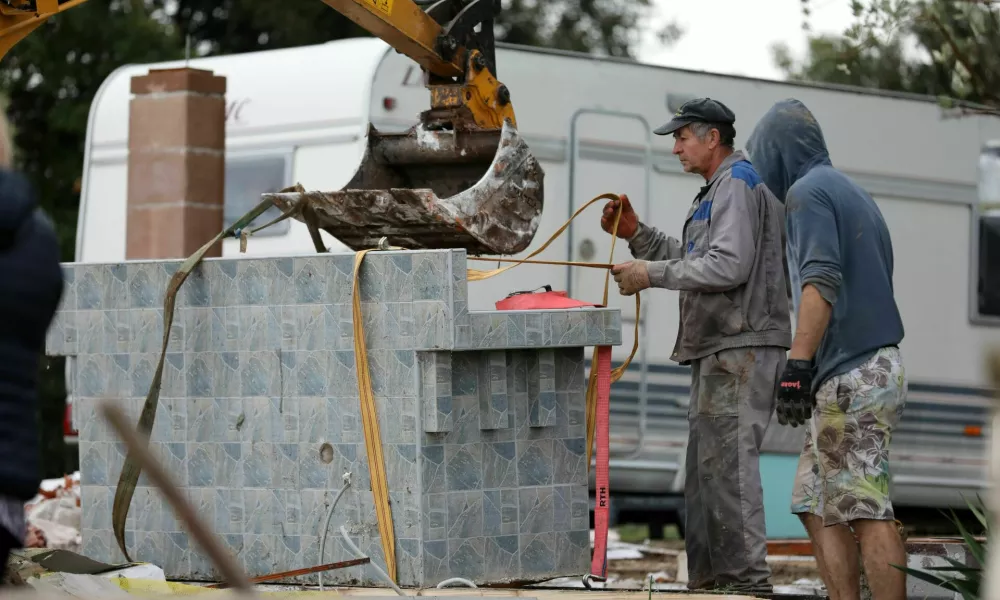 02.10.2024., Barbariga: Na podrucju Barbarige, pocela je nova tura rusenja bespravno sagradjenih objekata, mahom u vlasnistvu slovenskih drzavljana. Photo: Sasa Miljevic / PIXSELL/PIXSELL