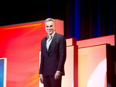 D2K4M7 Actor Daniel Day-Lewis appears at the 28th Santa Barbara International Film Festival. (Photo by Scott London)