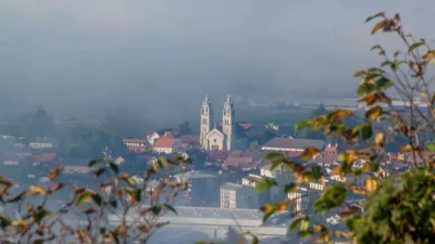 Ribnica v družbi zgodovinskih mest. F Zgodovinska mesta