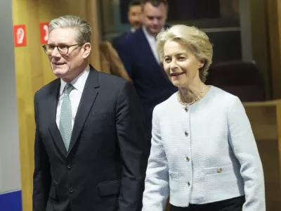 Belgija, Bruselj.Sprejem in srecanje britanskega premierja Keira Starmerja s predsednico Evropske komisije Ursulo von der Leyen na sedezu komisije.