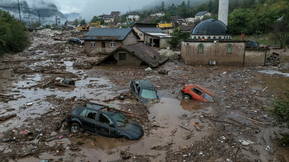 A drone view shows the aftermath of floods and landslides in the village of Donja Jablanica, Bosnia and Herzegovina, October 6, 2024.REUTERS/Marko Djurica